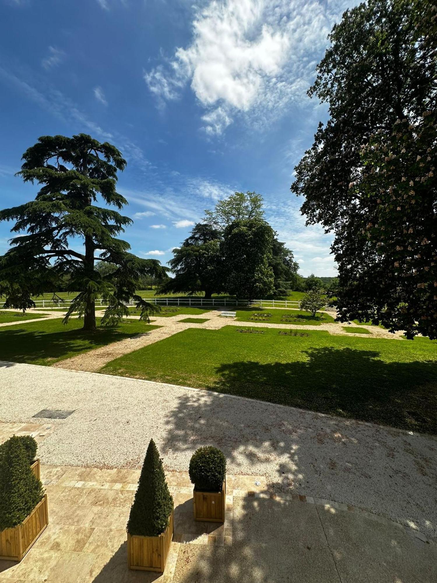 Domaine De L'Ecorcerie Hotel Fontaine-le-Comte Kültér fotó