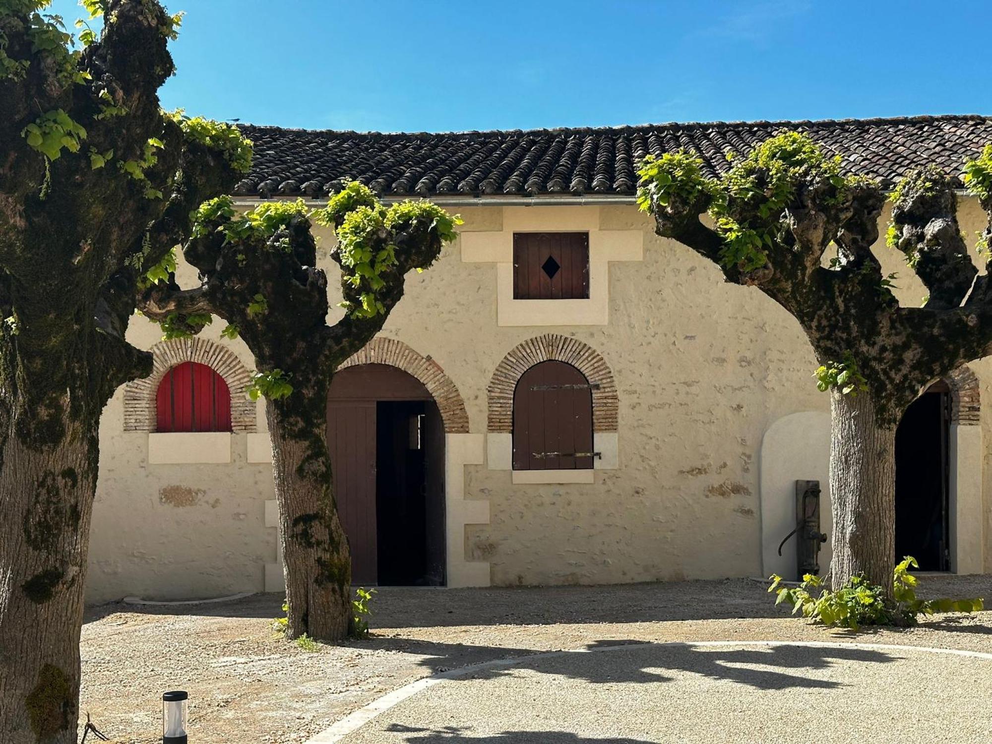 Domaine De L'Ecorcerie Hotel Fontaine-le-Comte Kültér fotó